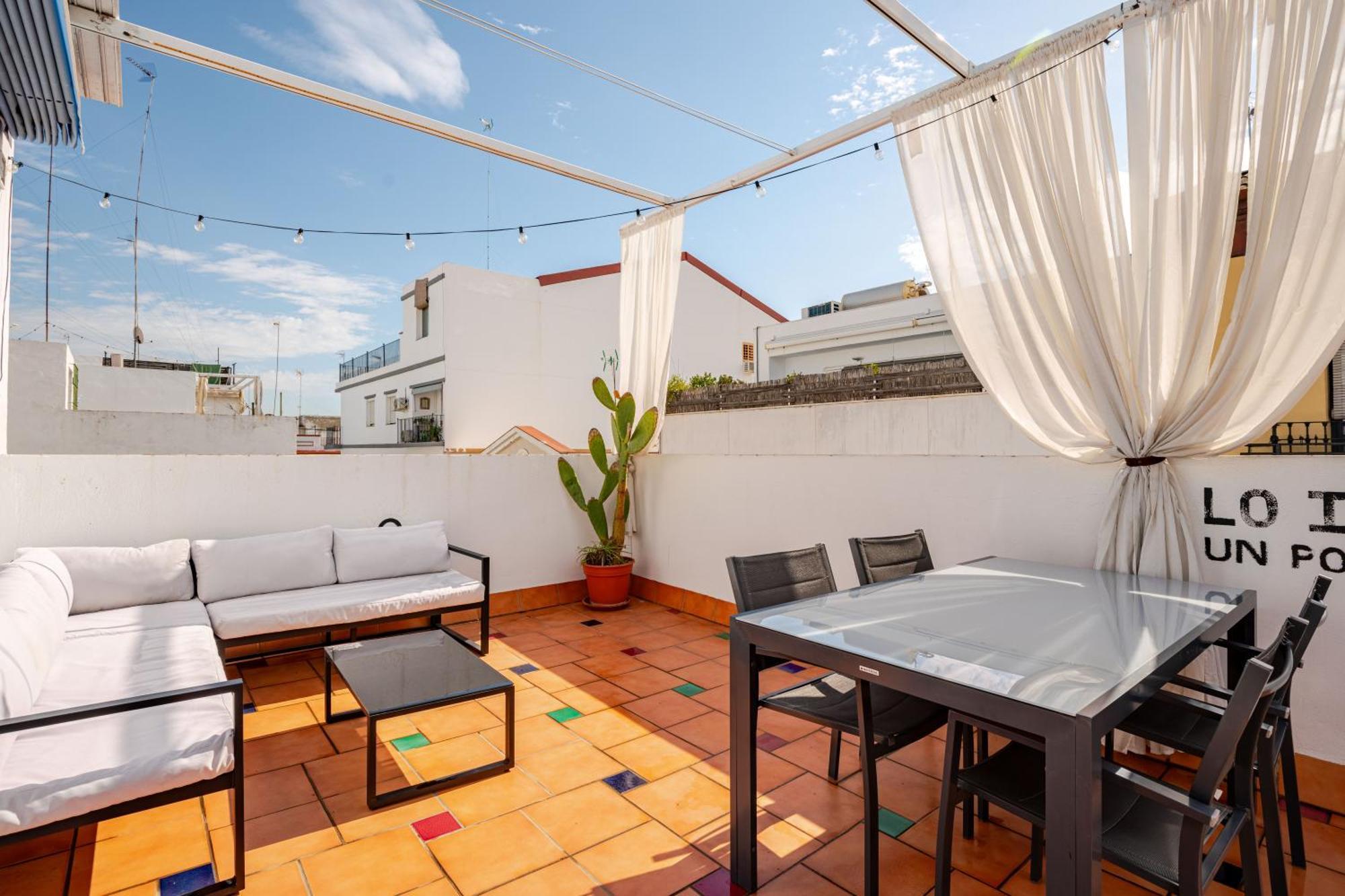 Апартаменты Atico La Azotea Con Terraza Privada Севилья Экстерьер фото